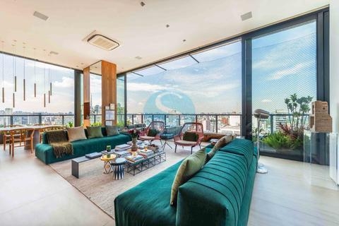 Cobertura 408m² com 4 Suítes, 5 Vagas e Personalização de Alto Padrão