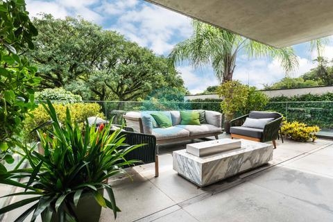 Cobertura 925 m² • 4 Suítes • 8 Vagas • Bothanica Alto de Pinheiros – Em frente ao Parque Villa-Lobos