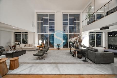 Duplex 650m² Assinado por João Armentano no Maison Sophie – Jardins, 4 Suítes, 6 Vagas
